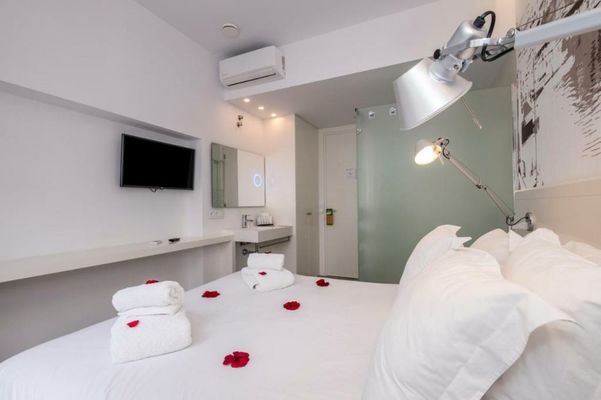 Hotel Abril 37