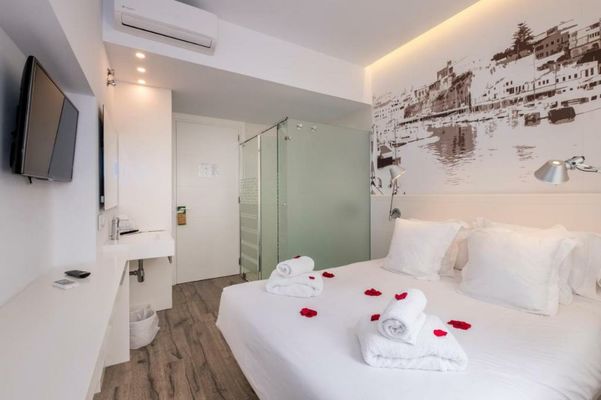 Hotel Abril 37