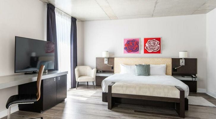 HOTEL10