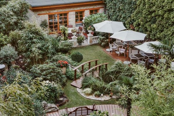 THE GATE GARDEN Hotel